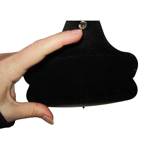 Ray-Ban Black Leather Sunglasses Case with Logo Snap Closure - Picture 3 of 4